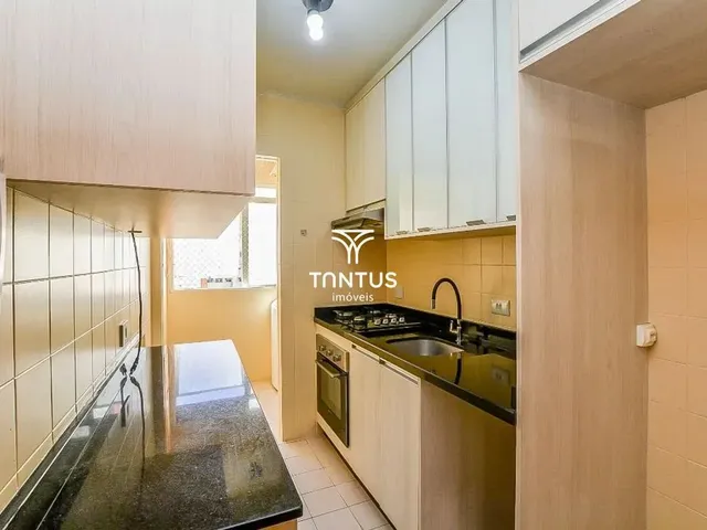 Apartamento 3 quartos e 1 banheiro, para alugar, no bairro Hauer em Curitiba