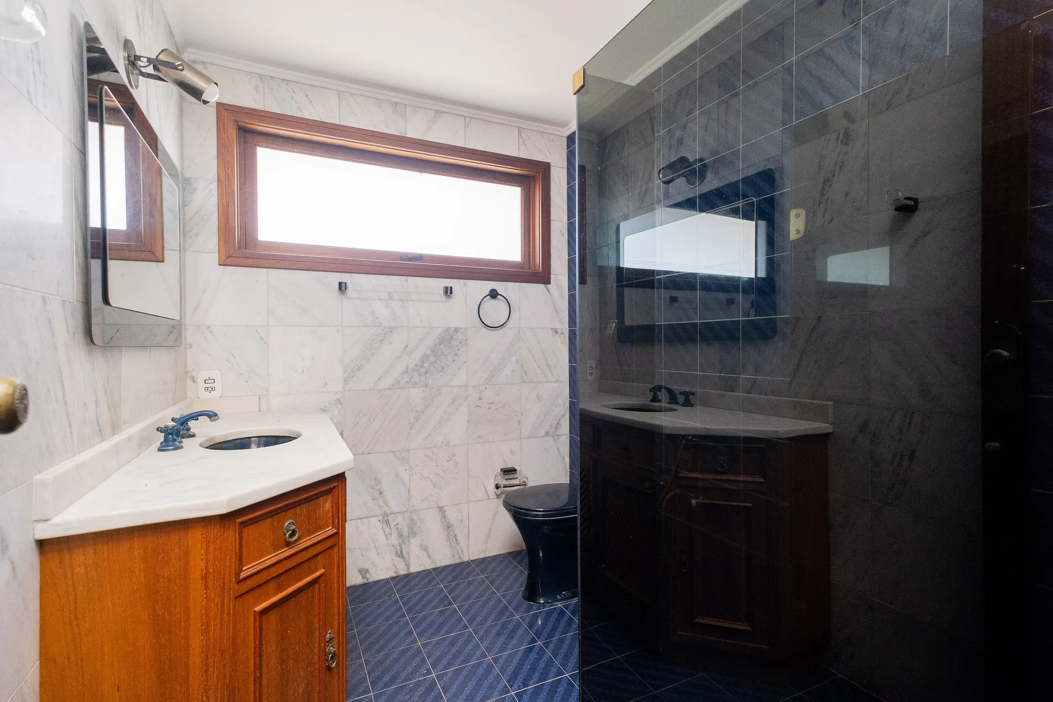 Apartamento à venda no Edifício Senador, Centro - 173 m², 3 quartos sendo (1 suíte com closet), lareira e 2 vagas cobertas. - 13
