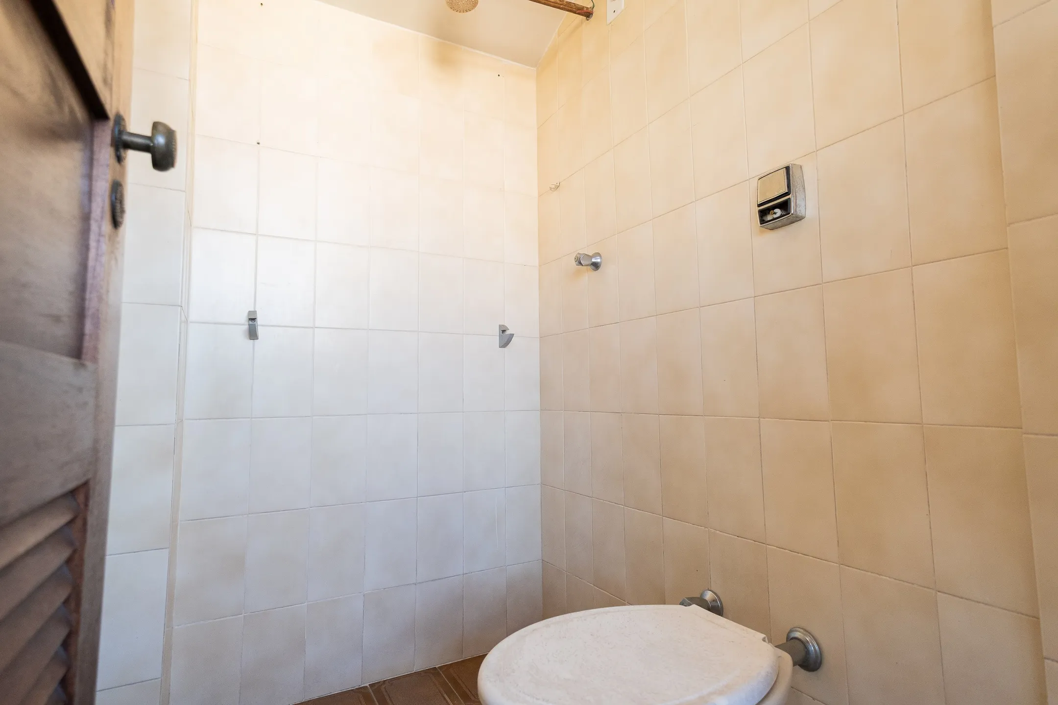 Apartamento à venda no Edifício Senador, Centro - 173 m², 3 quartos sendo (1 suíte com closet), lareira e 2 vagas cobertas. - 8