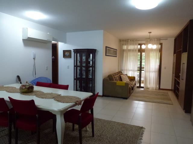 Apartamento com 125m² 3 quartos e 2 banheiros, à venda, no bairro Jurerê em Florianópolis