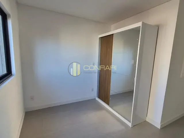 Apartamento 2 quartos e 3 banheiros, para alugar, no bairro Morretes em Itapema