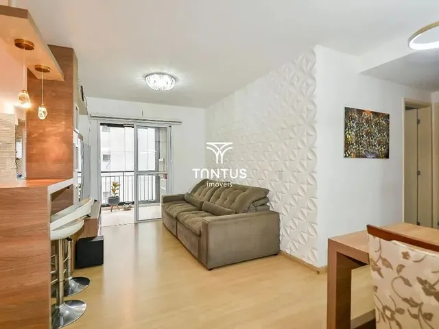 Apartamento 2 quartos e 2 banheiros, para alugar, no bairro Boa Vista em Curitiba