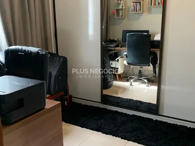 Casa 2 quartos e 2 banheiros, à venda, no bairro Parque Campolim em Sorocaba