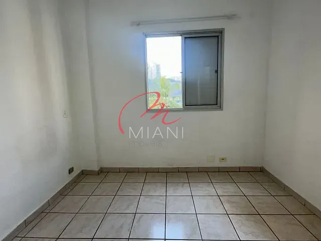 Apartamento 3 quartos e 2 banheiros, para alugar, no bairro Cidade São Francisco em São Paulo