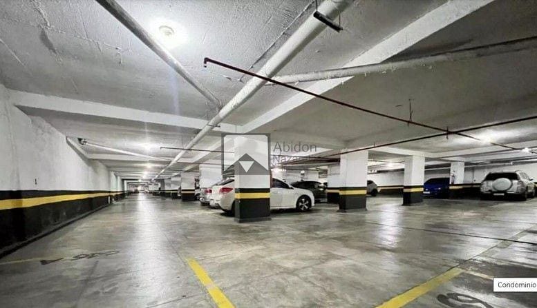 Apartamento à venda com 2 quartos, 80m² - Foto 32