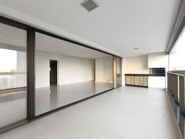 Apartamento com 264m² 3 quartos e 5 banheiros, para alugar, no bairro Gleba Fazenda Palhano em Londrina