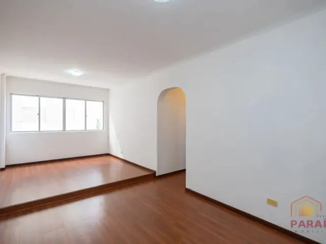 Apartamento 3 quartos e 2 banheiros, para alugar, no bairro Portão em Curitiba
