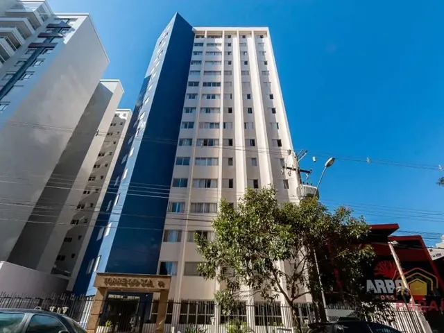 Apartamento 3 quartos e 2 banheiros, para alugar, no bairro Portão em Curitiba