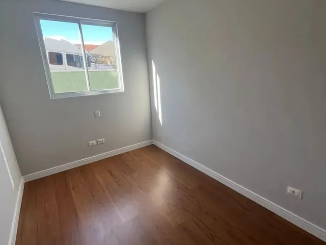 Apartamento 2 quartos e 1 banheiro, para alugar, no bairro Cruzeiro em São José Dos Pinhais