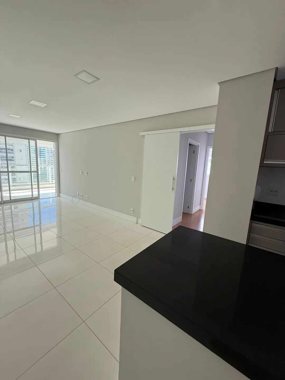 Apartamento, 3 quartos, 100 m² - Foto 2
