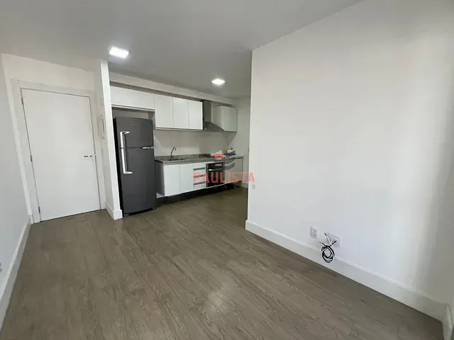 Apartamento 1 quarto e 1 banheiro, para alugar, no bairro Saúde em São Paulo