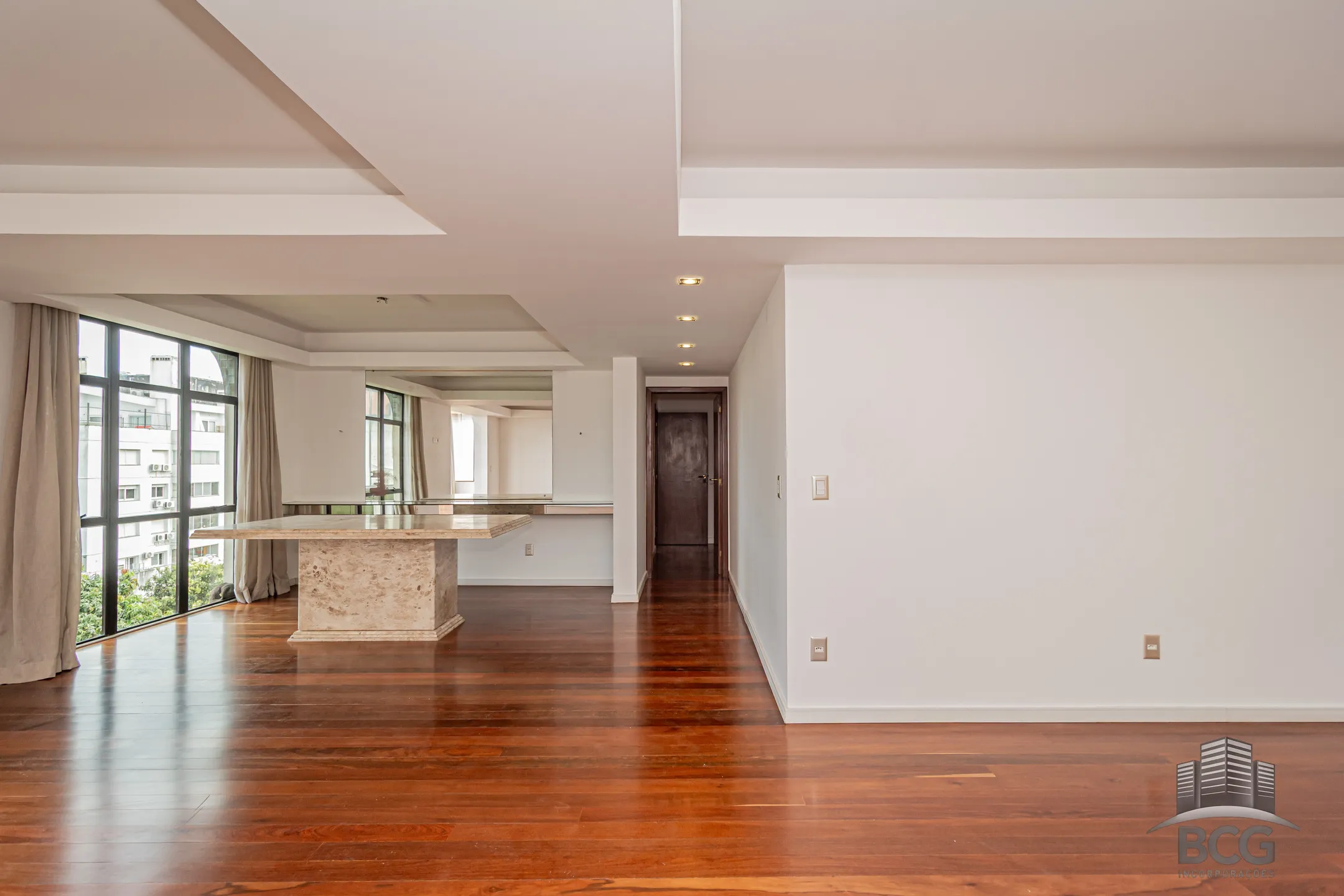 Apartamento à venda, Centro, Pelotas, RS - 64