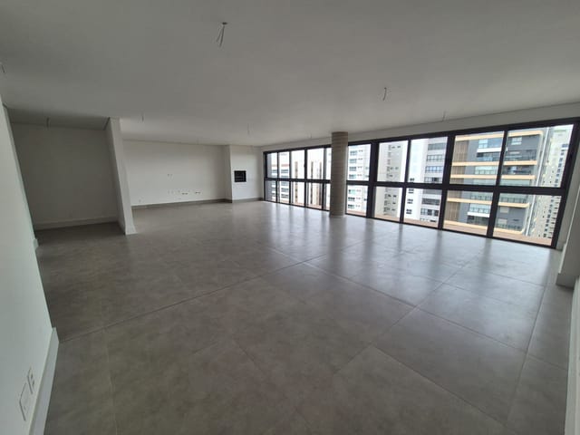 Apartamento 3 quartos e 5 banheiros, à venda, no bairro Gleba Palhano em Londrina