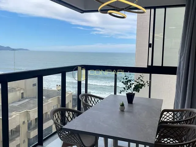 Apartamento 3 quartos e 3 banheiros, para alugar, no bairro Meia Praia em Itapema