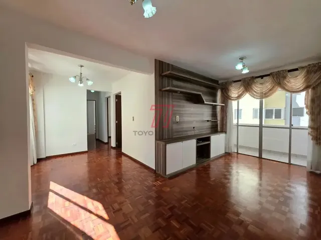 Apartamento 3 quartos e 2 banheiros, para alugar, no bairro Portão em Curitiba