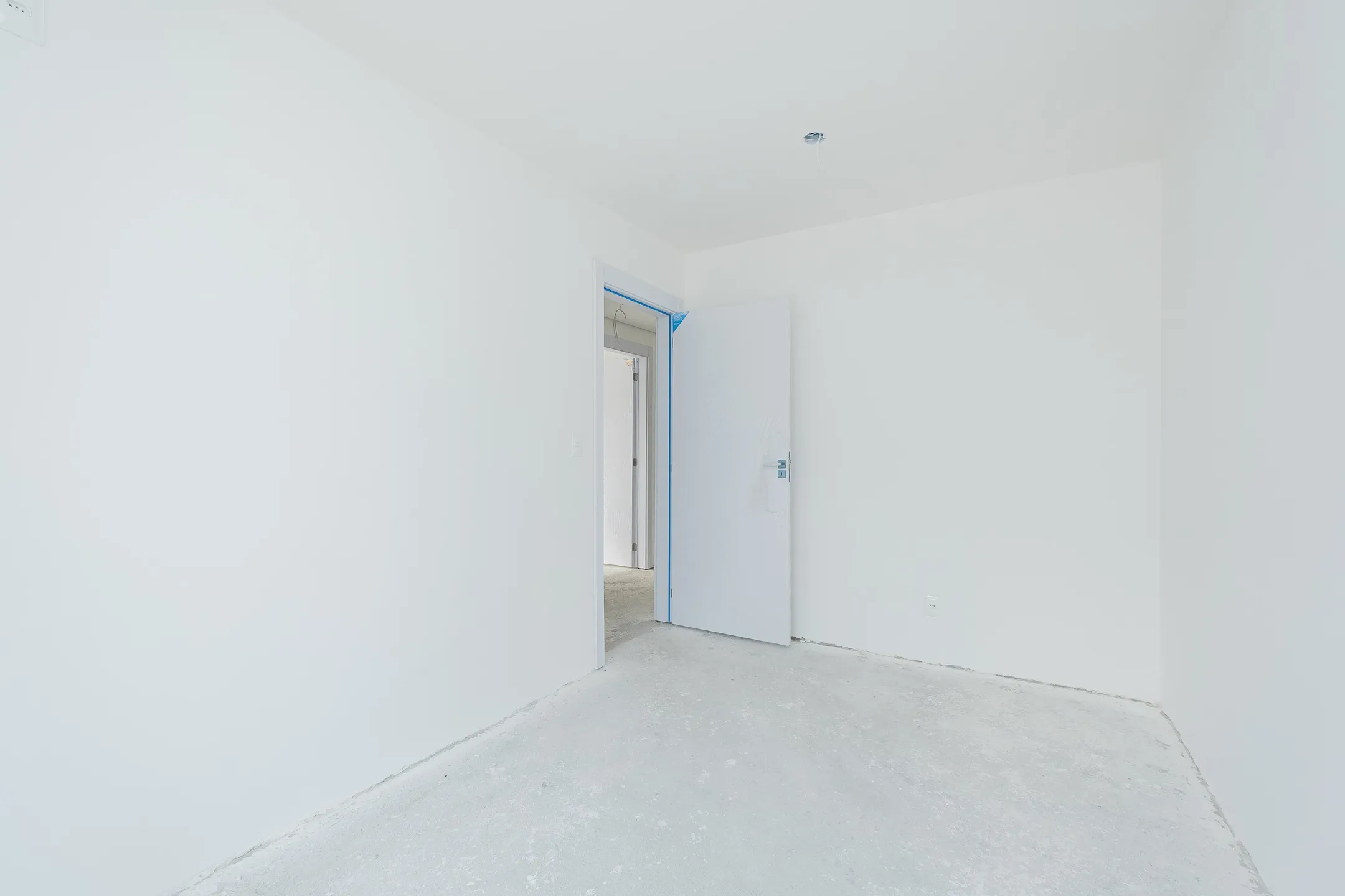 Apartamento garden à venda no Amália, Três Vendas - 75 m², 3 quartos (sendo 1 suíte), sol da manhã, churrasqueira e 2 vagas cobertas. - 8