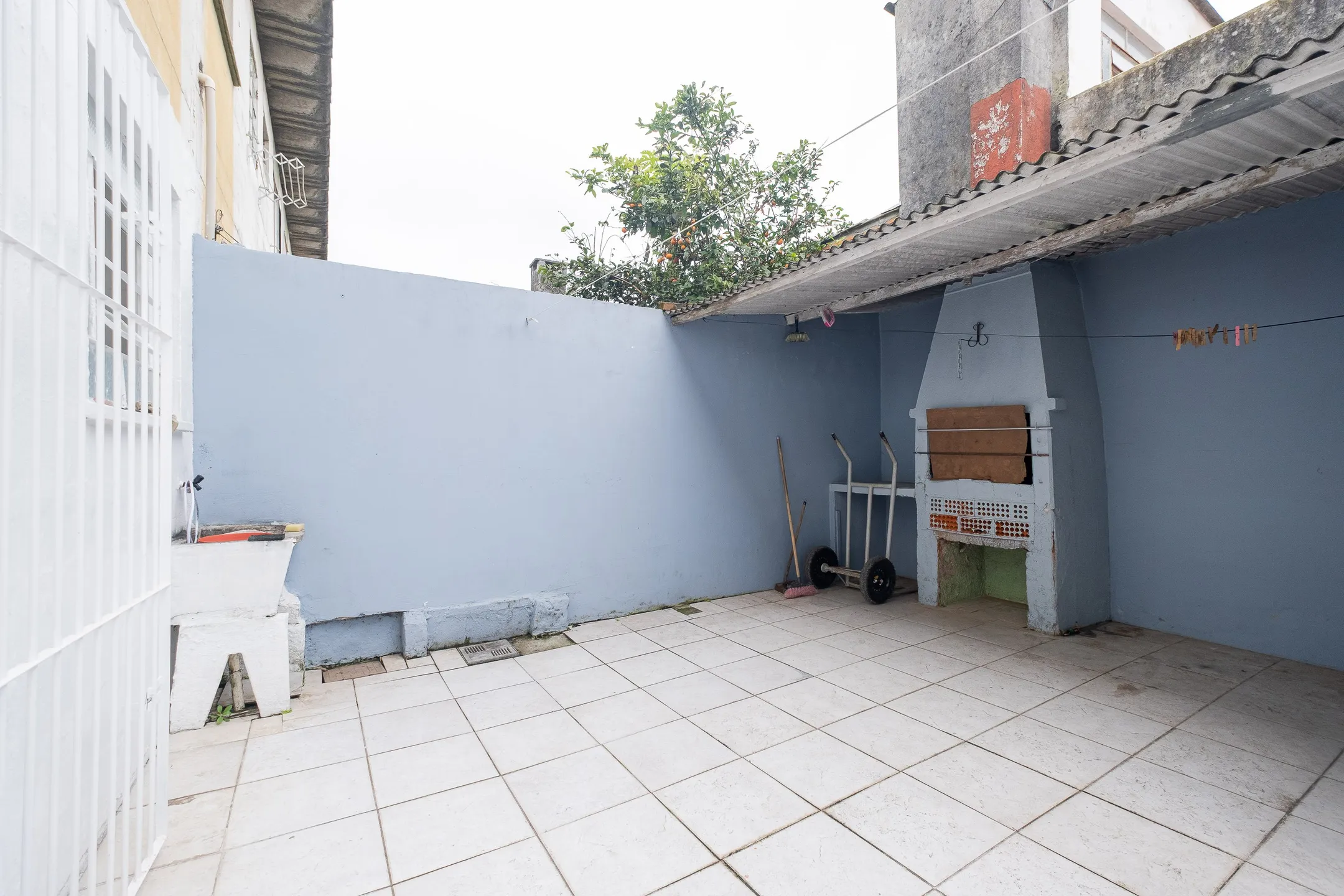 Apartamento para locação no Conjunto Habitacional Terras Altas com ambientes aconchegantes, excelente localização e conforto para sua família