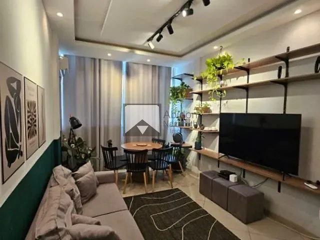 Apartamento com 100m² 3 quartos e 1 banheiro, à venda, no bairro Icaraí em Niterói