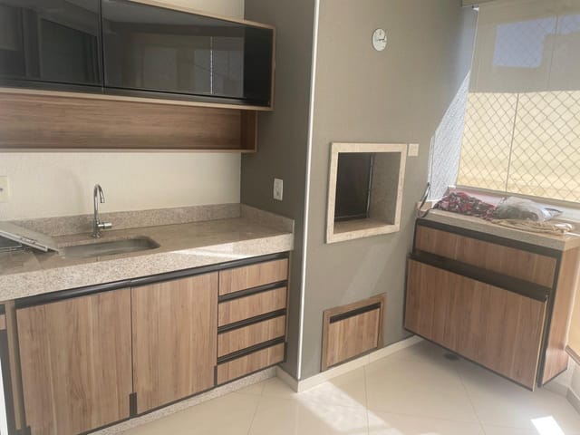 Apartamento 2 quartos e 2 banheiros, para alugar, no bairro Gleba Fazenda Palhano em Londrina