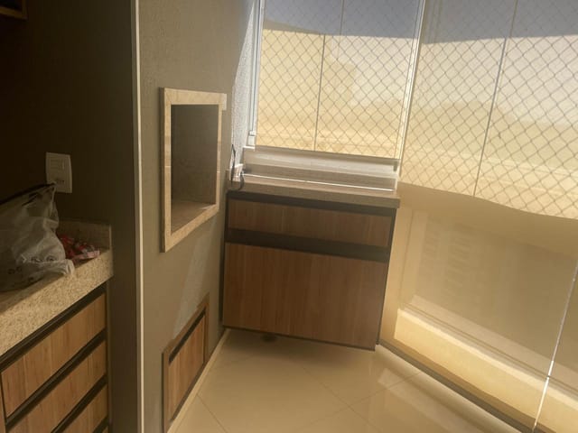 Apartamento 2 quartos e 2 banheiros, para alugar, no bairro Gleba Fazenda Palhano em Londrina