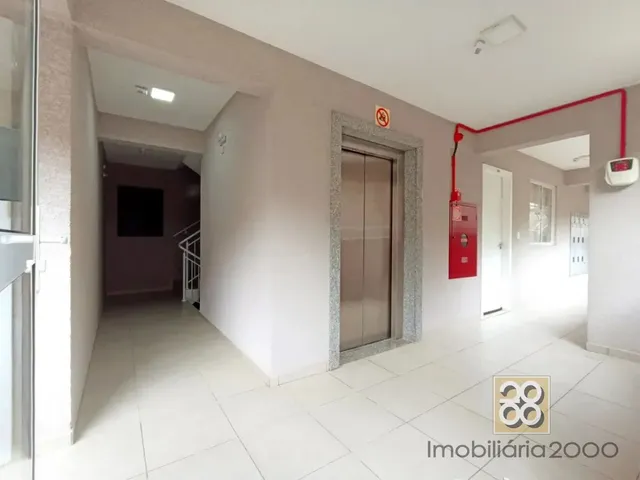 Apartamento 2 quartos e 1 banheiro, para alugar, no bairro Portão em Curitiba