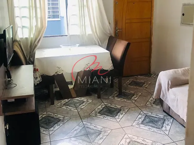 Apartamento 2 quartos e 1 banheiro, à venda, no bairro Conjunto Residencial José Bonifácio em São Paulo