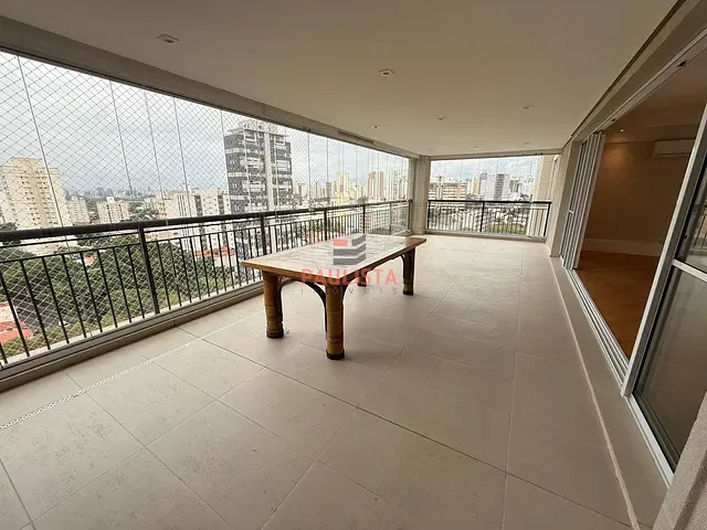 Apartamento 4 quartos e 5 banheiros, para alugar, no bairro Vila Mariana em São Paulo