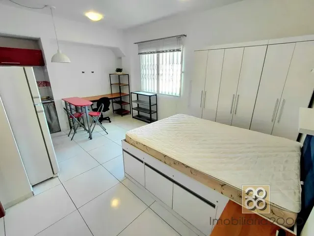 Apartamento 1 quarto e 1 banheiro, para alugar, no bairro Alto Da Xv em Curitiba