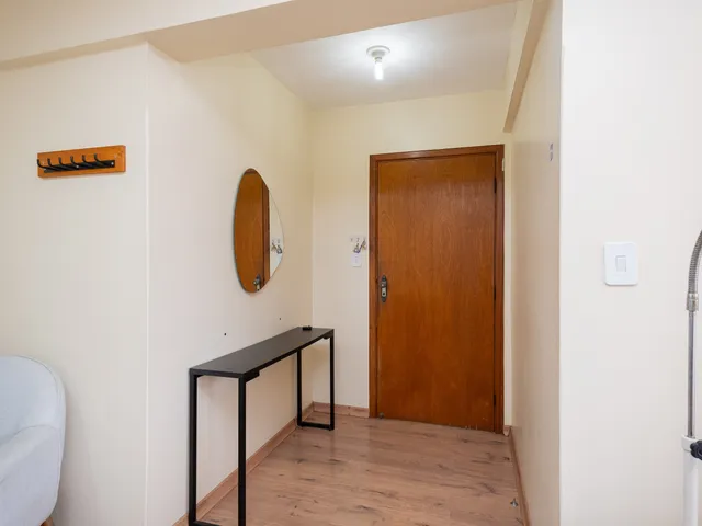 Apartamento 2 quartos e 1 banheiro, para alugar, no bairro Centro em Pelotas