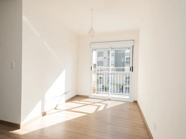 Apartamento 2 quartos e 1 banheiro, para alugar, no bairro Fragata em Pelotas