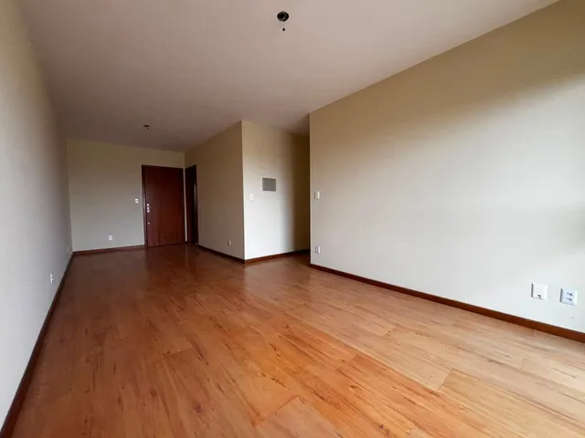 Apartamento 3 quartos e 3 banheiros, à venda, no bairro Centro em Pelotas