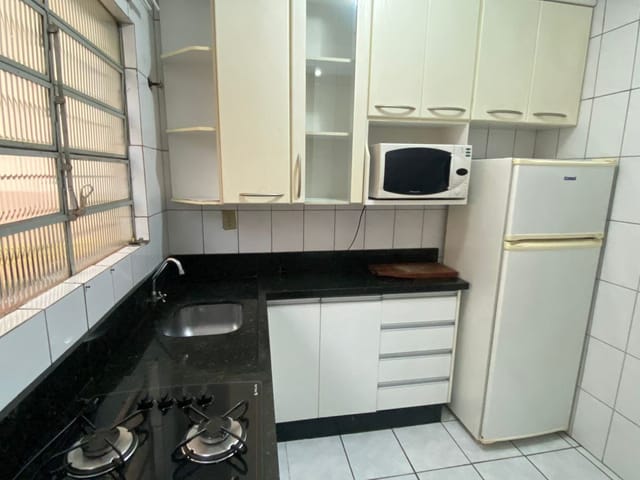 Apartamento 2 quartos e 1 banheiro, para alugar, no bairro Jardim Agari em Londrina