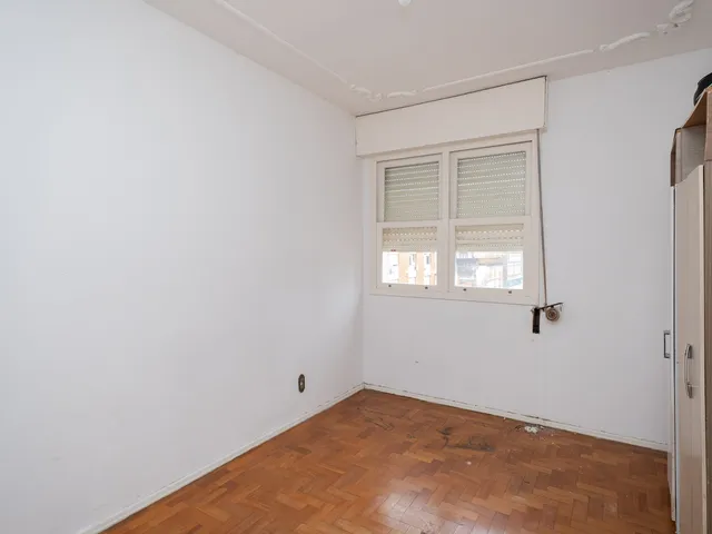 Apartamento com 50m² 1 quarto e 1 banheiro, para alugar, no bairro Centro em Pelotas