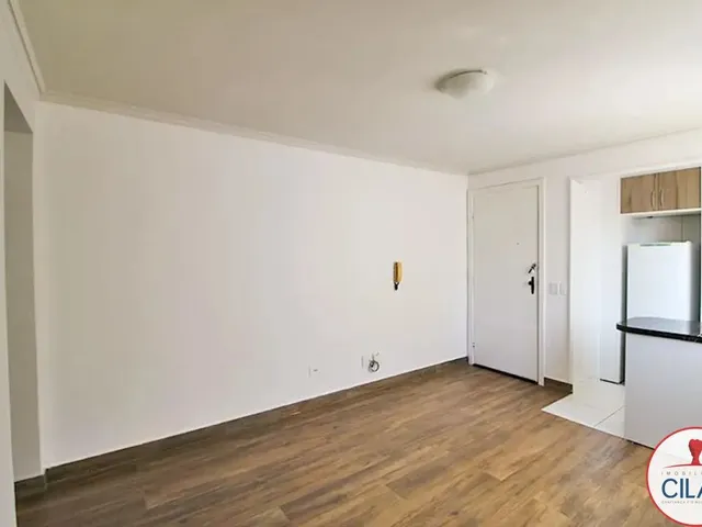 Apartamento 1 quarto e 1 banheiro, para alugar, no bairro Água Verde em Curitiba