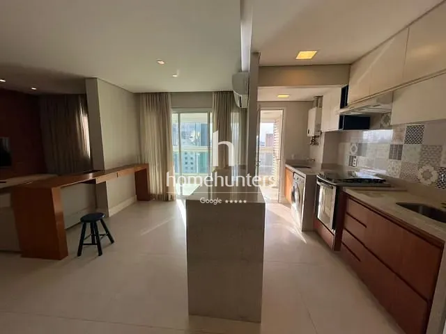 Apartamento com 67m² 1 quarto e 2 banheiros, para alugar, no bairro Centro em Campinas
