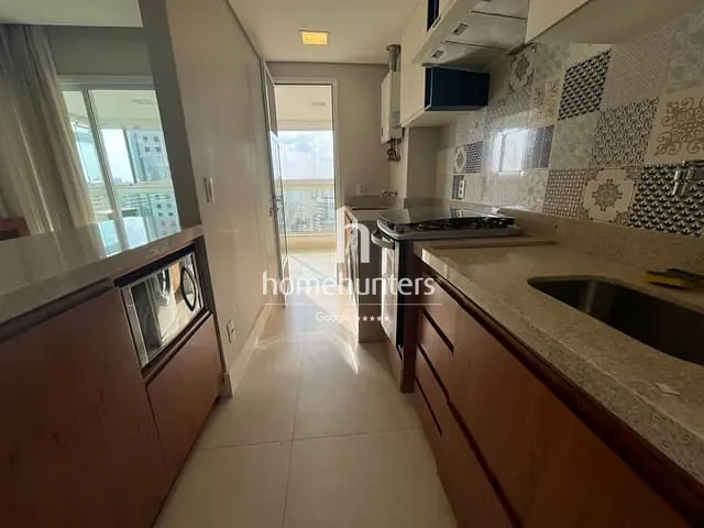 Apartamento com 67m² 1 quarto e 2 banheiros, para alugar, no bairro Centro em Campinas