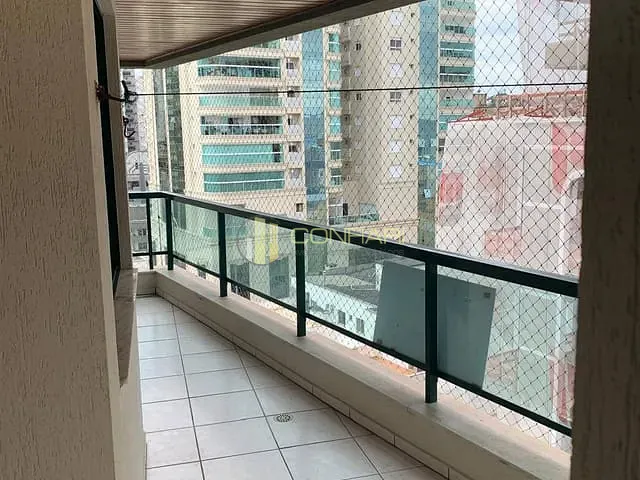 Apartamento 2 quartos e 2 banheiros, para alugar, no bairro Centro em Itapema