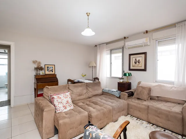 Apartamento com 134m² 3 quartos e 2 banheiros, à venda, no bairro Centro em Pelotas