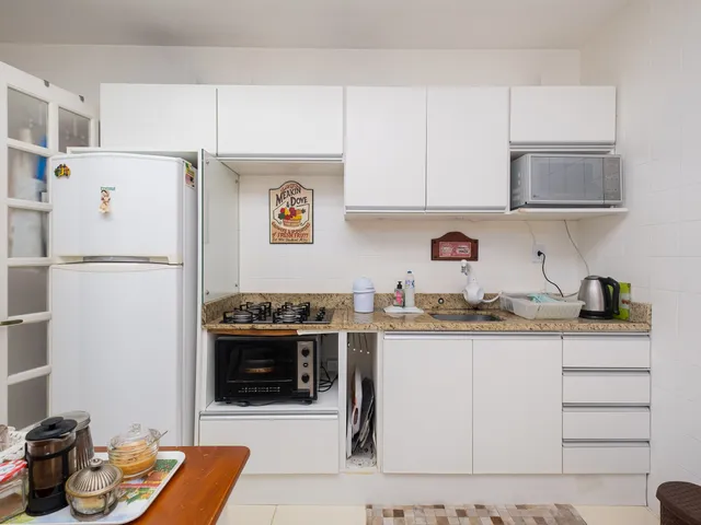 Apartamento com 134m² 3 quartos e 2 banheiros, à venda, no bairro Centro em Pelotas