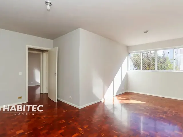 Apartamento 2 quartos e 1 banheiro, para alugar, no bairro Juvevê em Curitiba