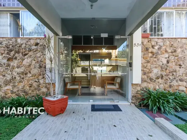 Apartamento 2 quartos e 1 banheiro, para alugar, no bairro Juvevê em Curitiba