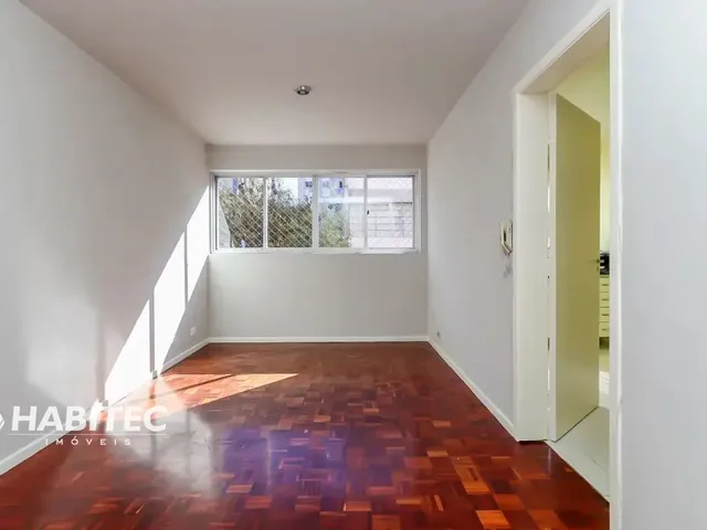 Apartamento 2 quartos e 1 banheiro, para alugar, no bairro Juvevê em Curitiba