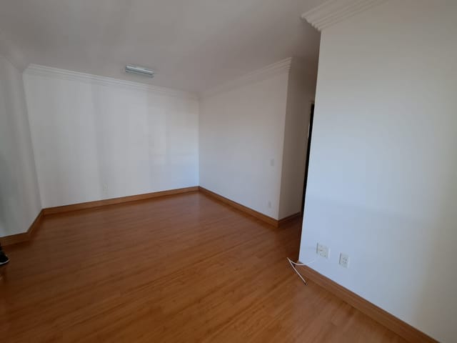 Apartamento com 70m² 2 quartos e 2 banheiros, para alugar, no bairro Aclimação em São Paulo