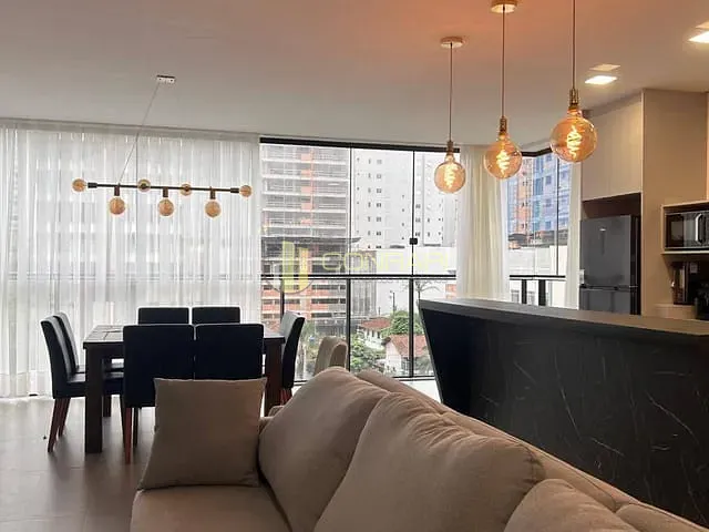 Apartamento 3 quartos e 3 banheiros, para alugar, no bairro Meia Praia em Itapema