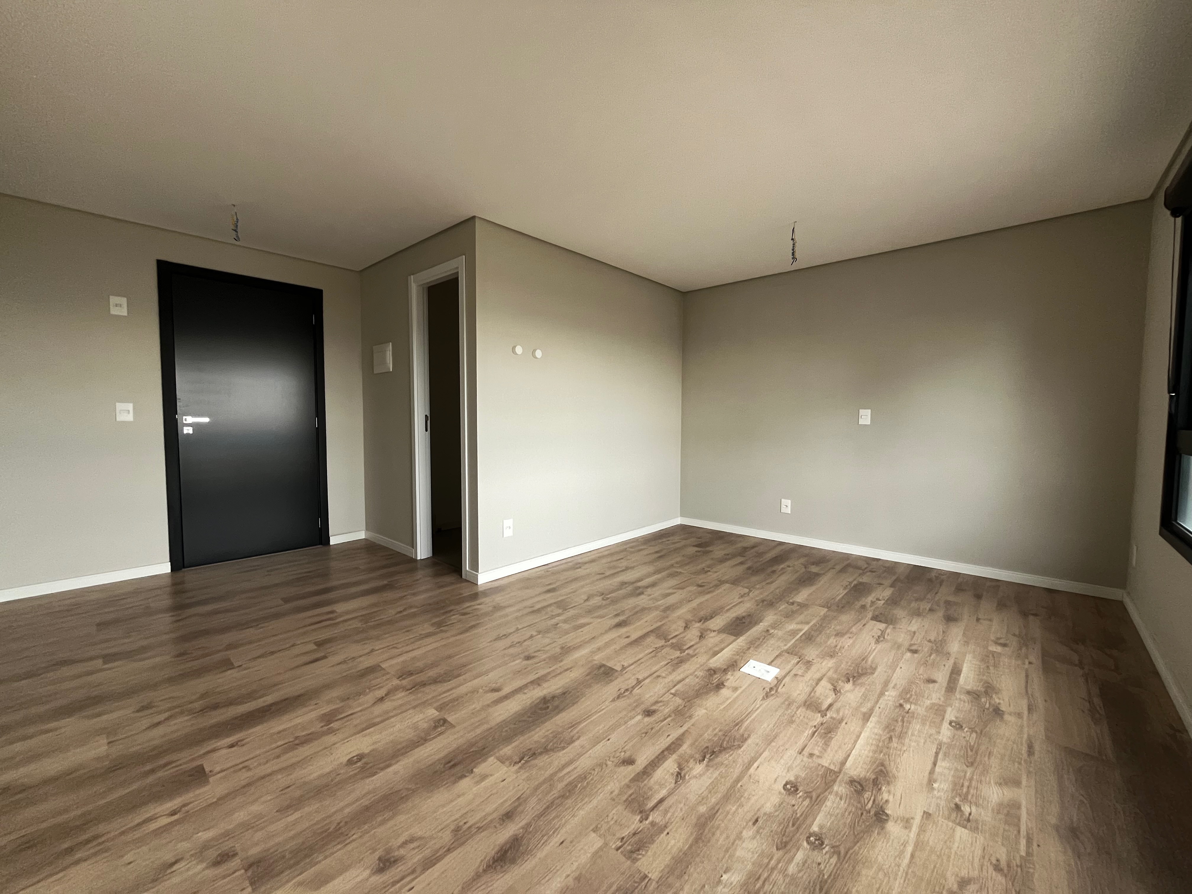 Apartamento à venda no Canto, Parque Una - 27 m², 1 quarto, andar alto com face Leste e infraestrutura moderna.