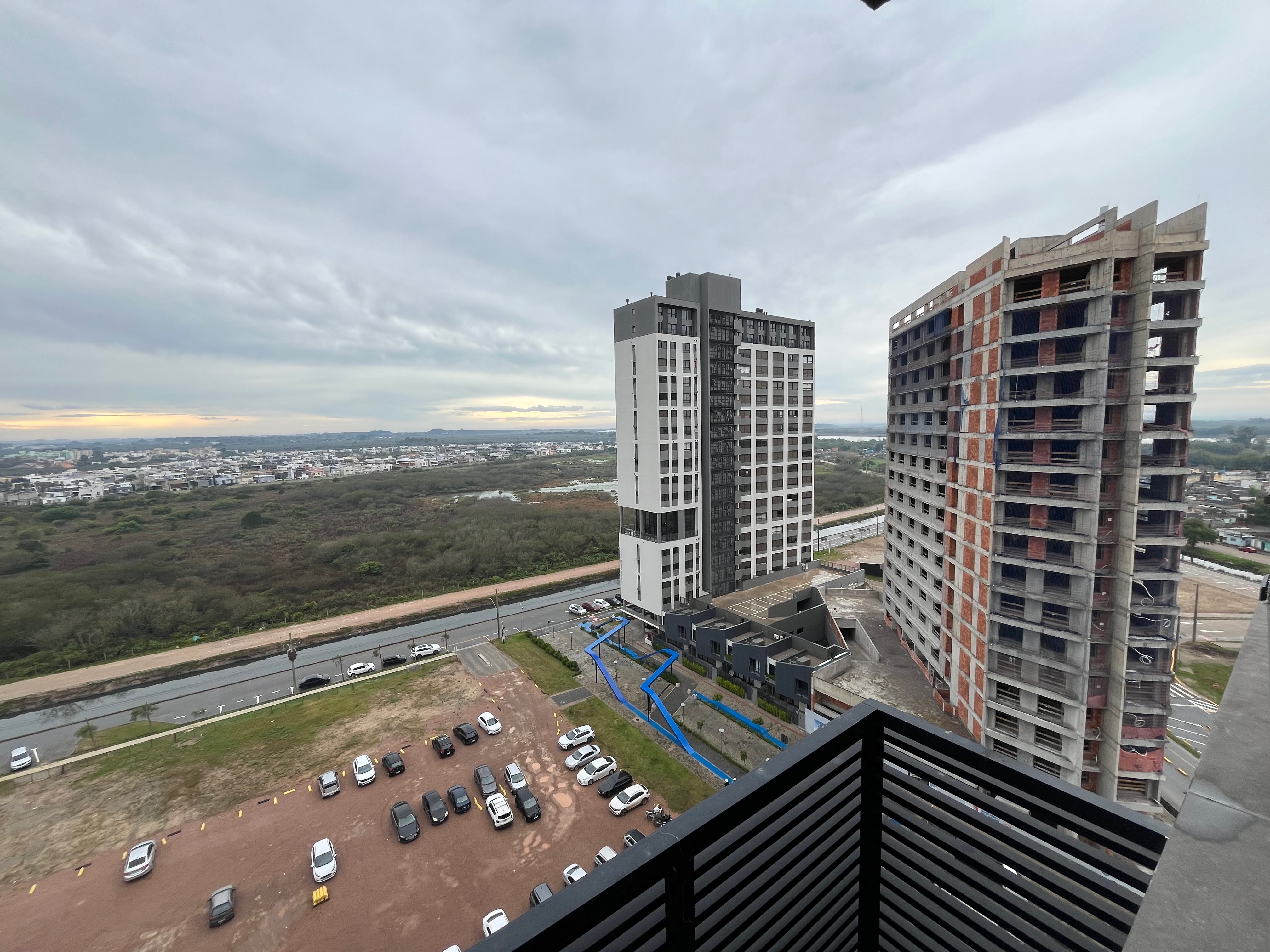 Apartamento à venda no Canto, Parque Una - 27 m², 1 quarto, andar alto com face Leste e infraestrutura moderna. - 6