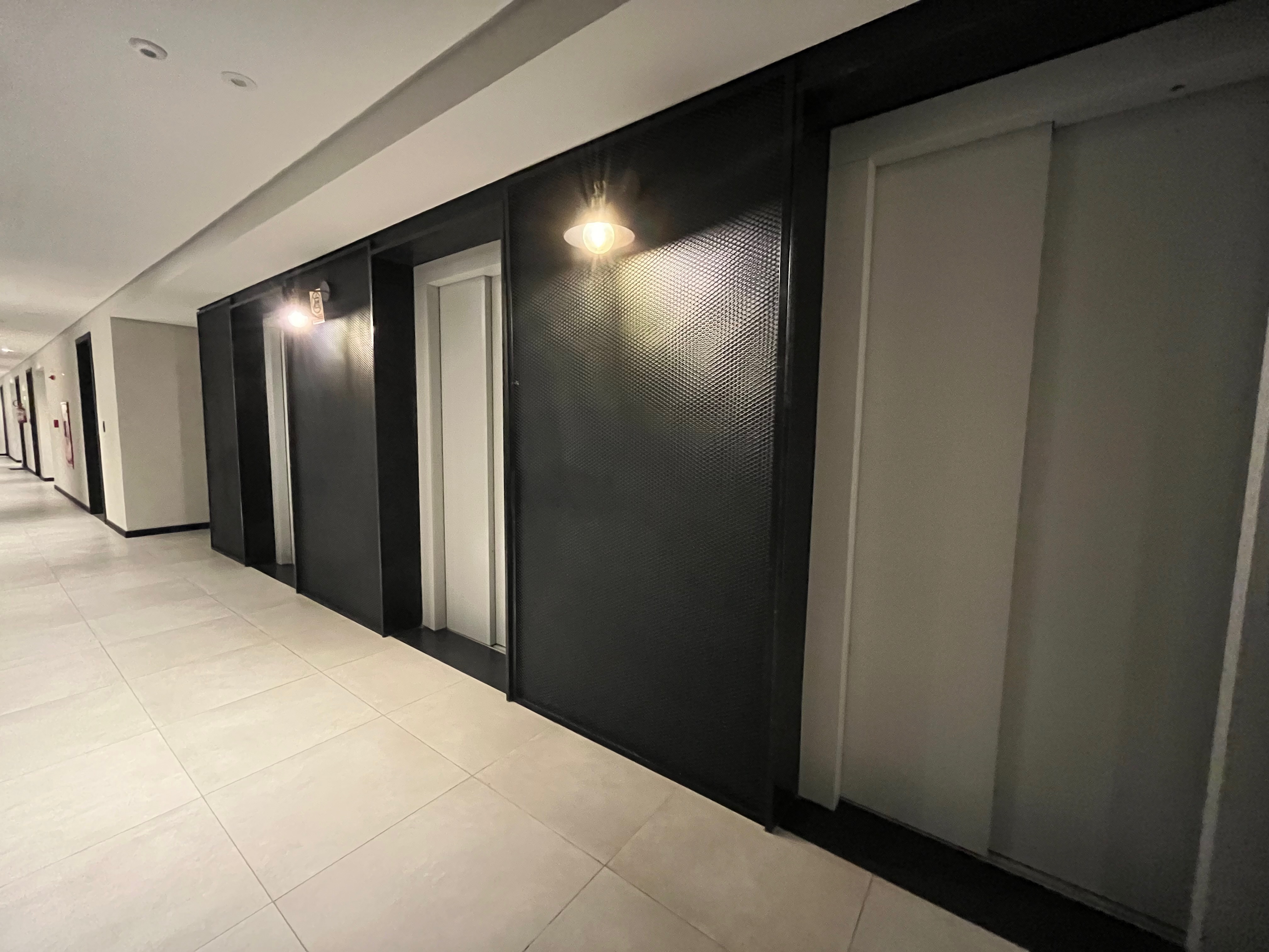 Apartamento à venda no Canto, Parque Una - 27 m², 1 quarto, andar alto com face Leste e infraestrutura moderna. - 7
