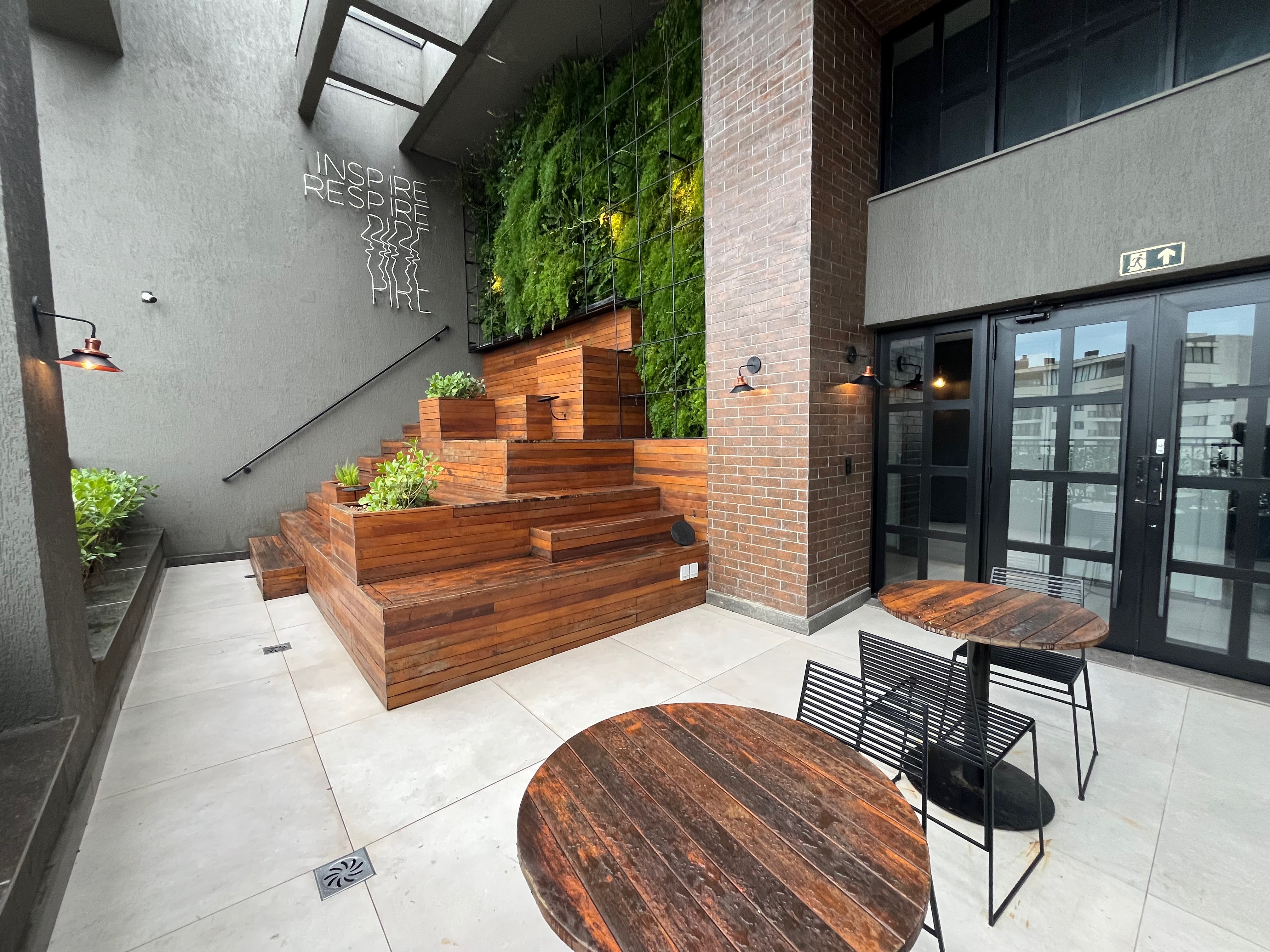 Apartamento à venda no Canto, Parque Una - 27 m², 1 quarto, andar alto com face Leste e infraestrutura moderna. - 12