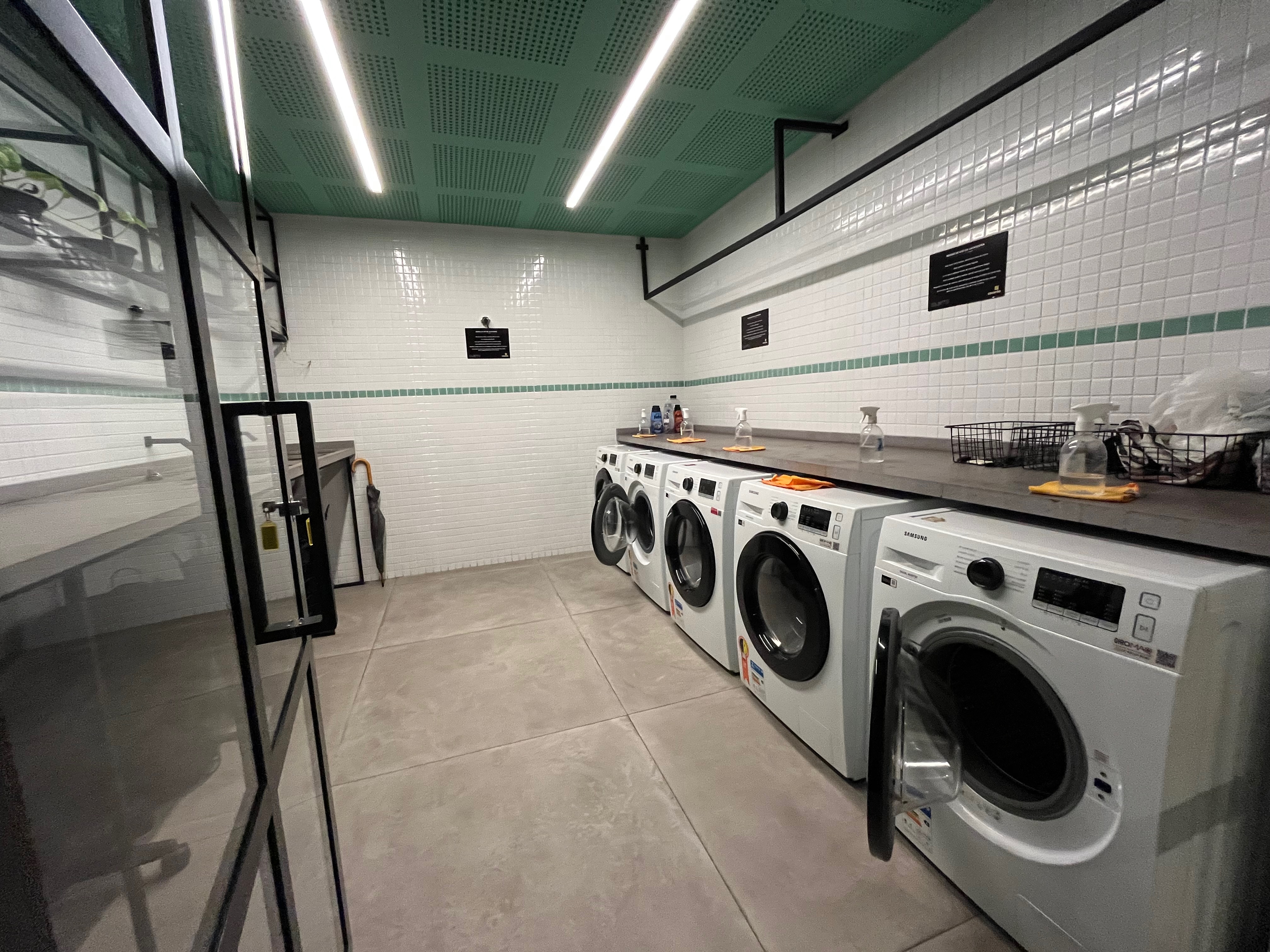 Apartamento à venda no Canto, Parque Una - 27 m², 1 quarto, andar alto com face Leste e infraestrutura moderna. - 9