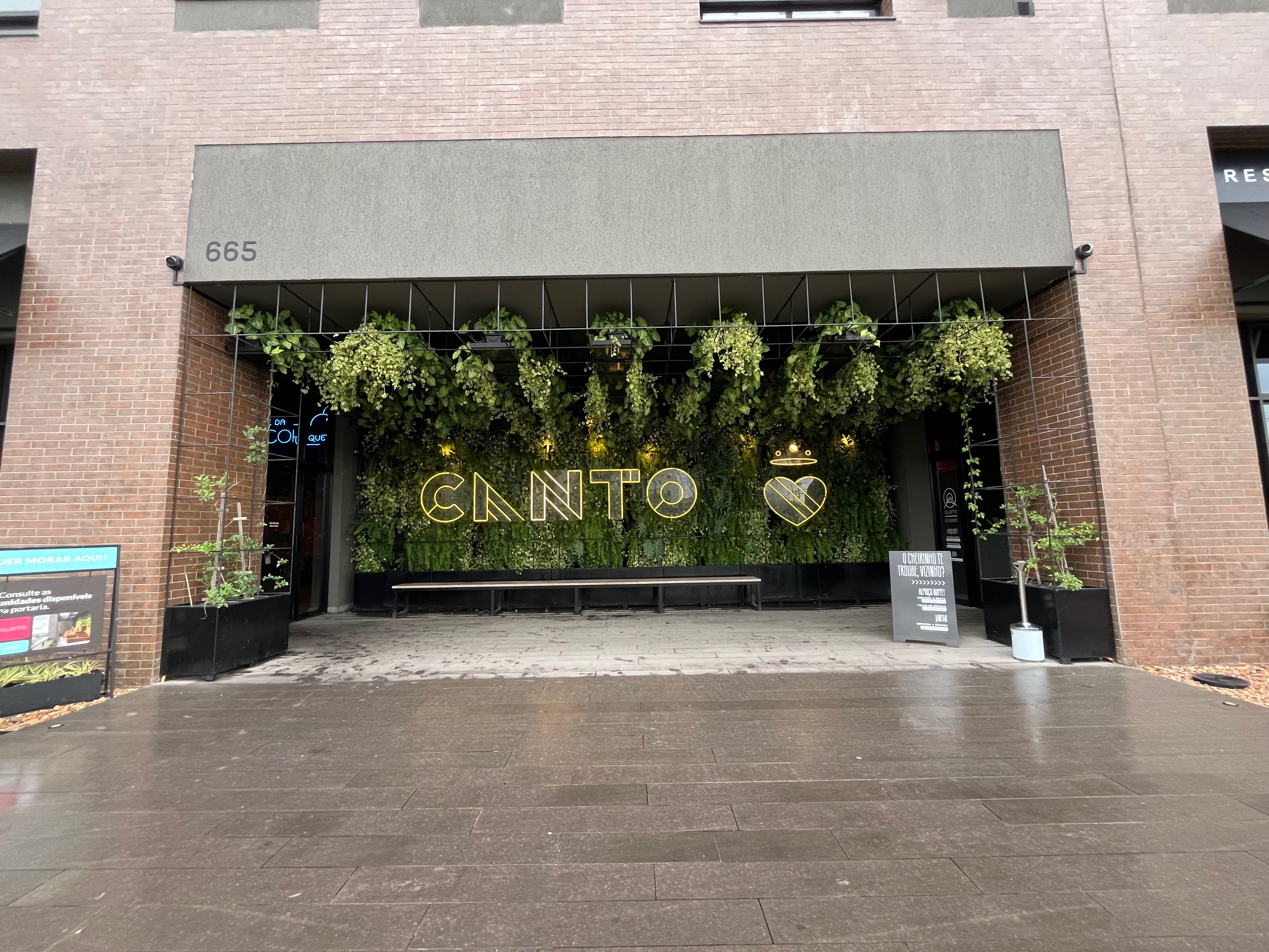 Apartamento à venda no Canto, Parque Una - 27 m², 1 quarto, andar alto com face Leste e infraestrutura moderna. - 14